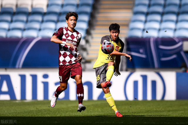 社区盾倒计时，深圳队赛后再遭质疑，细节引发关注，媒体盛赞，阵容厚度经受考验的简单介绍