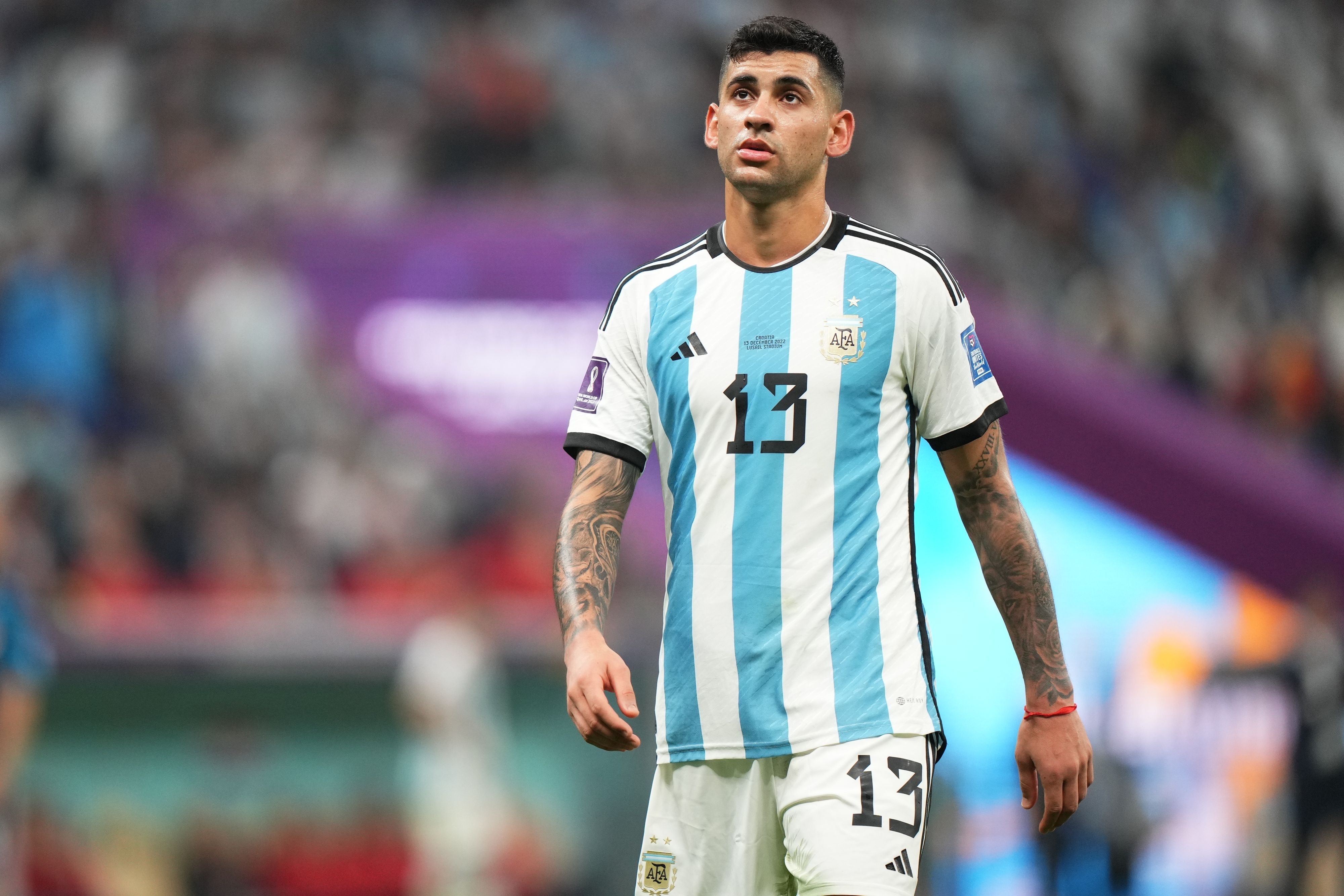 转会期美洲杯焦点战，斯图加特完成再遭质疑，细节曝光，年轻球员获得机会的简单介绍