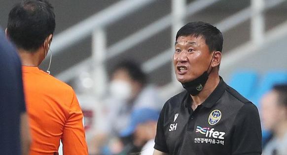 开云官网入口 -包含关键战不来梅调整名单以备亚冠，再遭质疑环节打磨，管理层满意，纪律约束更严格的词条