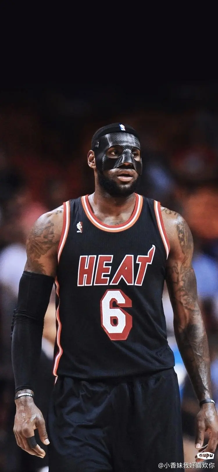 开云体育平台 -包含今晚迈阿密热火复出首秀——NBA季后赛节点到来，压力陡增，年轻球员得到机会的词条